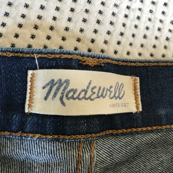 Madewell 25 Distressed Jeans - Picture 4 of 8